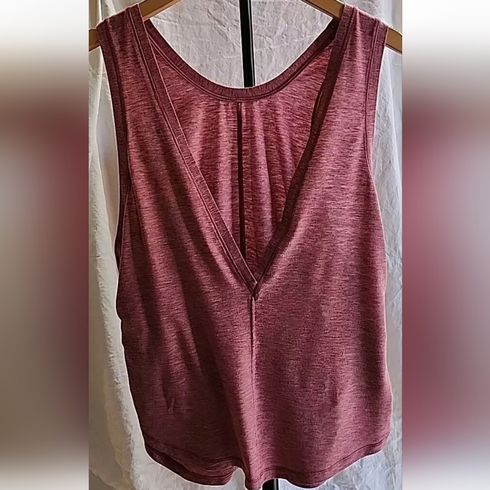 Lululemon Victory Lap Tank Top Heathered Moss Rose Size 8